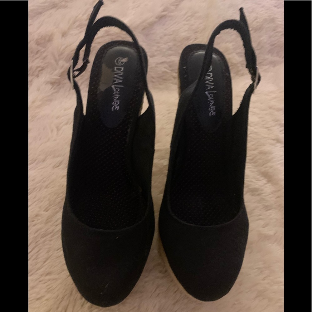 Wedge Heels - Picture 7 of 8